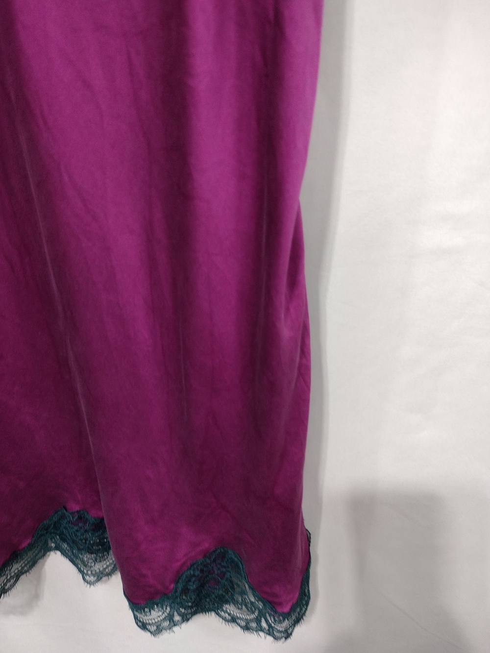 Victoria's Secret Magenta Slip with Dark Green Lace Trim Women's XL Romantic - Picture 3 of 6